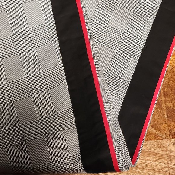 Black and Red Detailed Trouser - Picture 6 of 9